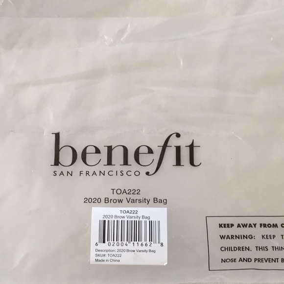 Benefit 2020 Brow Varsity Cosmetic / Makeup Bag - Picture 4 of 4